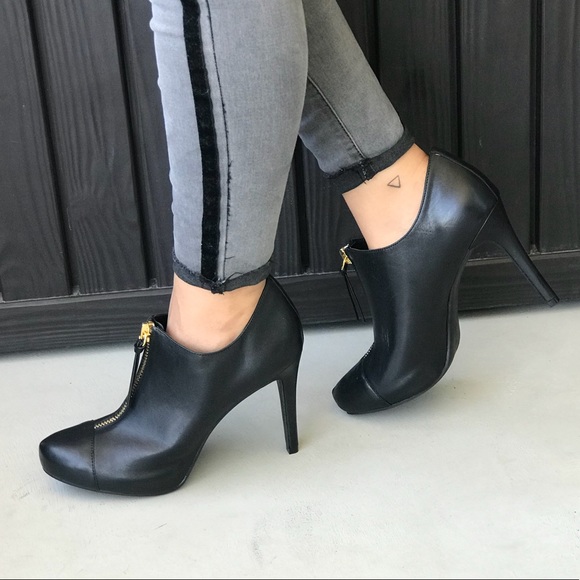Pointy Toe Zipper Vamp Stiletto Heel Ankle Booties - Picture 2 of 4